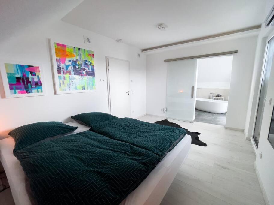 Villa Dreamy Vibes Mit Privatem Pool & Rheinblick 下卡瑟尔 外观 照片